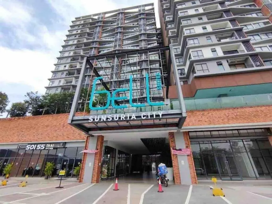 {New} Bell Suite @ Klia Sepang 0*,  Malezja