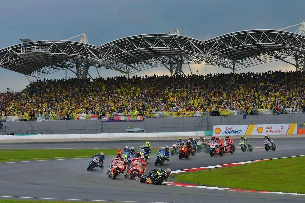 {New} Bell Suite @ Klia Sepang
